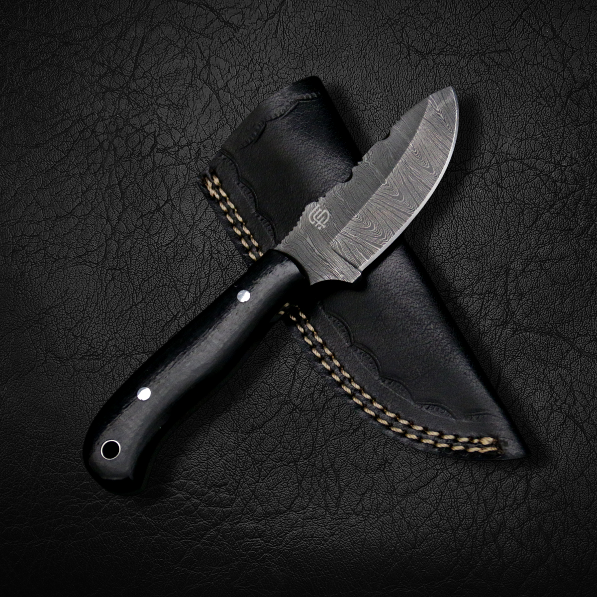 Voyager Damascus Knives 502