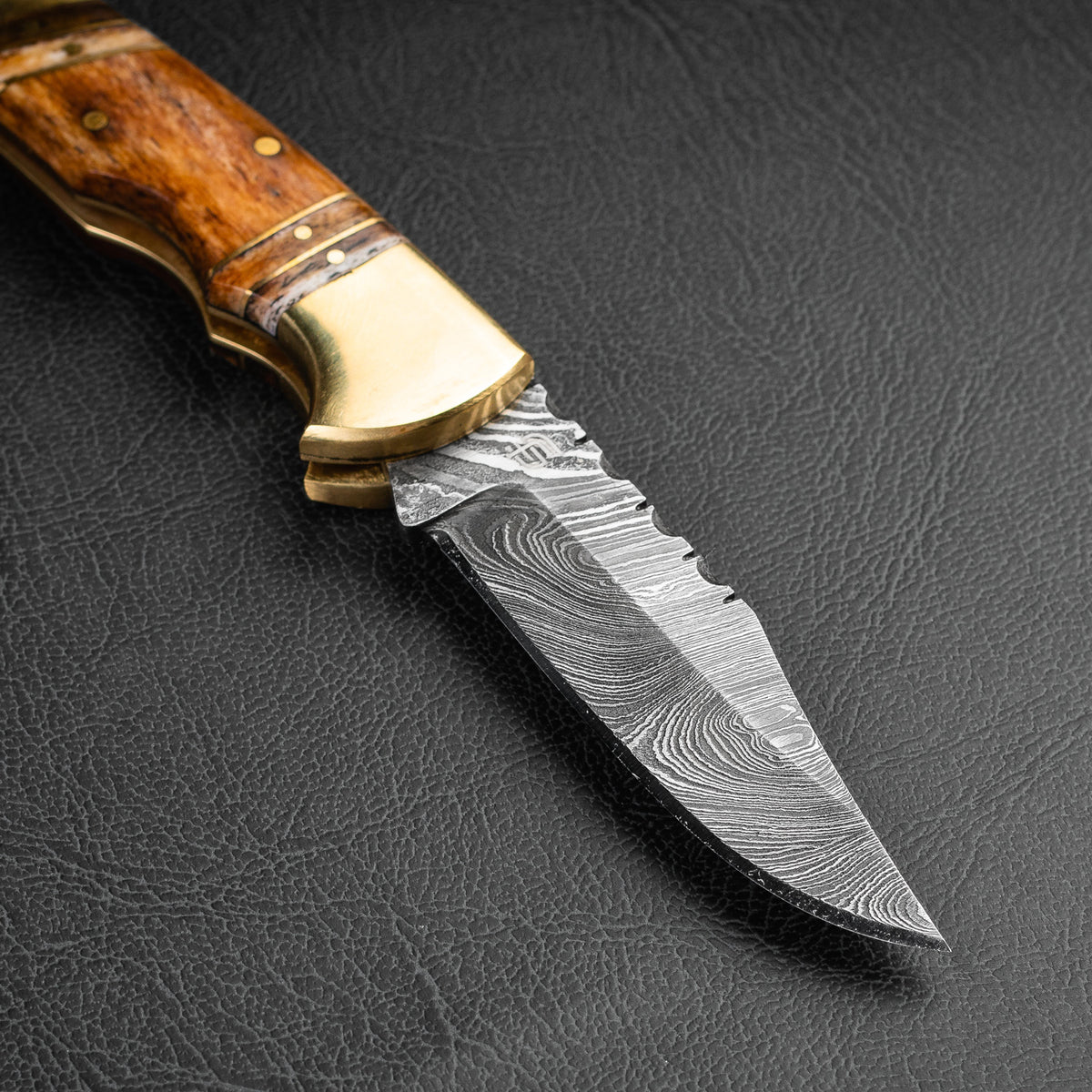 Bolognesi Handmade Damascus Steel Hunting Knife with Damascus Bolster –  Forseti Steel