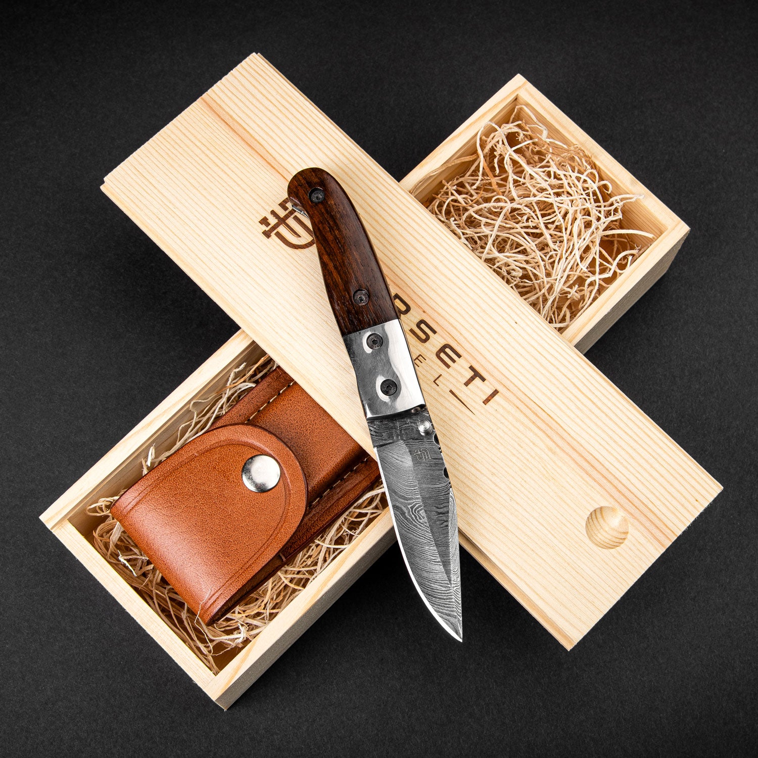 Damascus flip pocket knife, Hobbies & Toys, Stationery & Craft, Craft  Supplies & Tools on Carousell