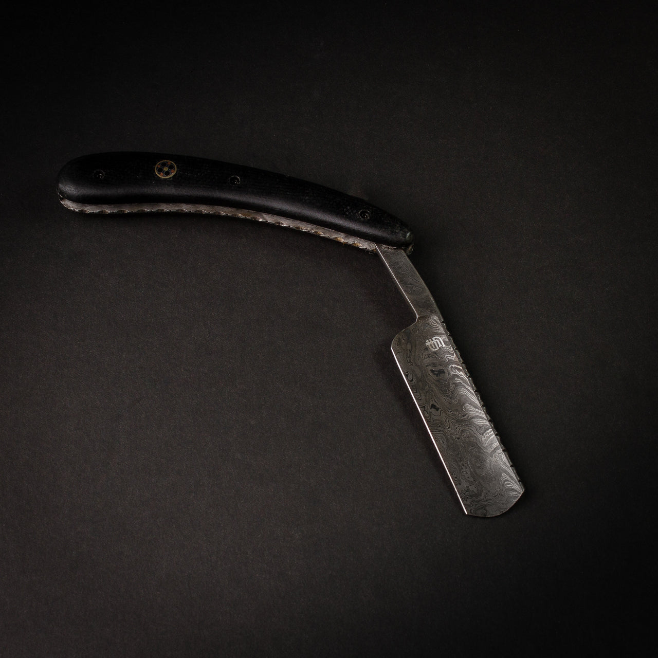 Hand-Forged Damascus Steel Straight Razor - Black G10 | Forseti Steel